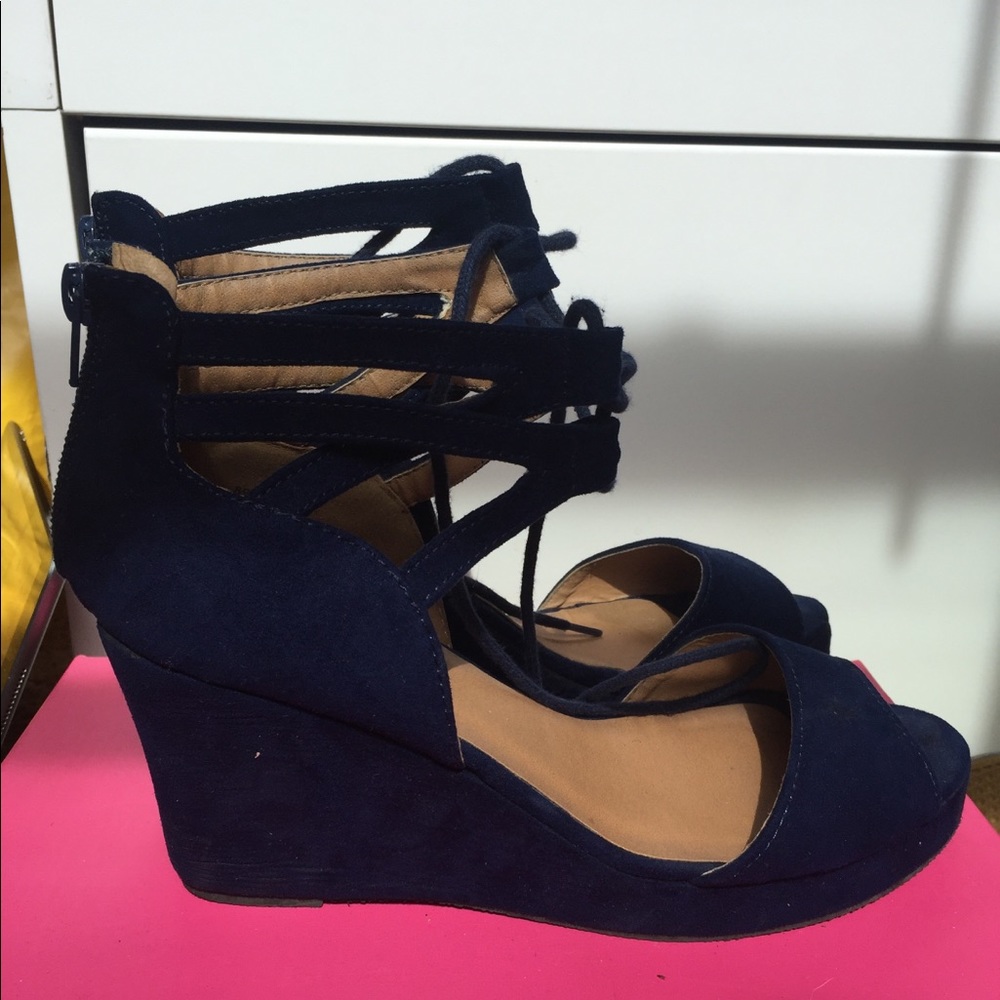 NAVY WEDGES SIZE 9.5 CHARLOTTE RUSSE